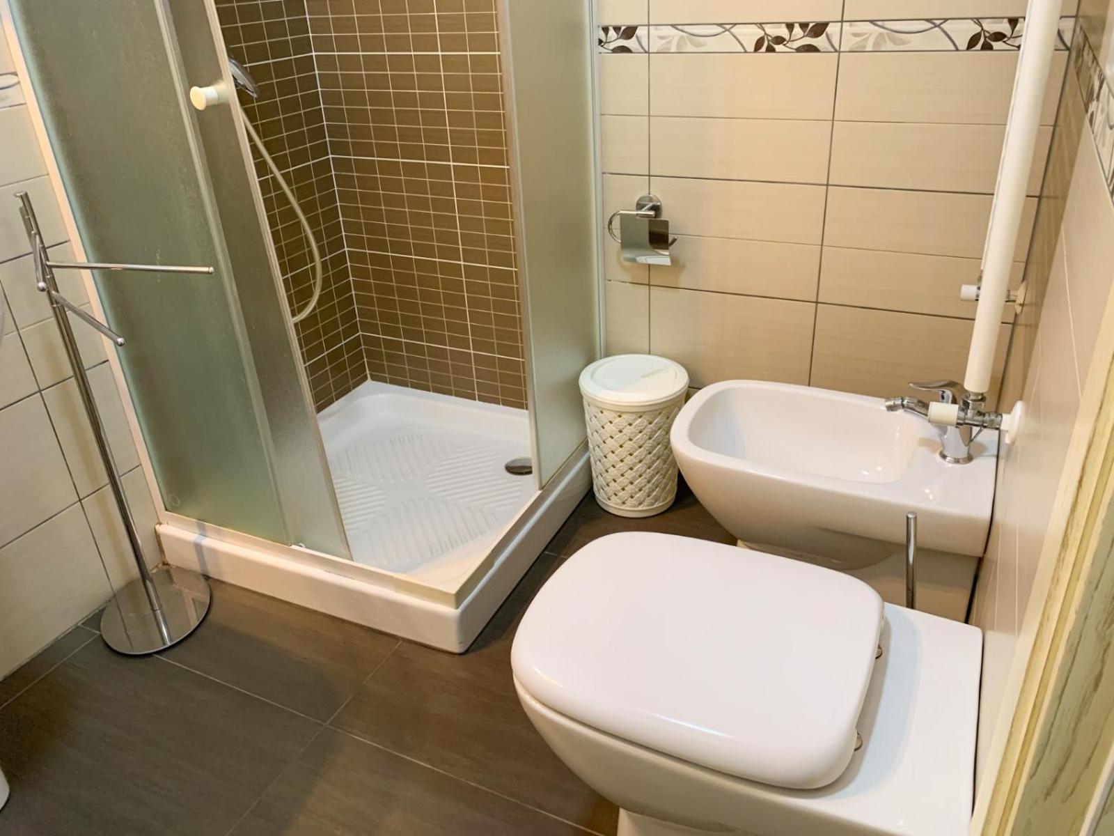 Bla Bla B&B Taurianova Bagian luar foto